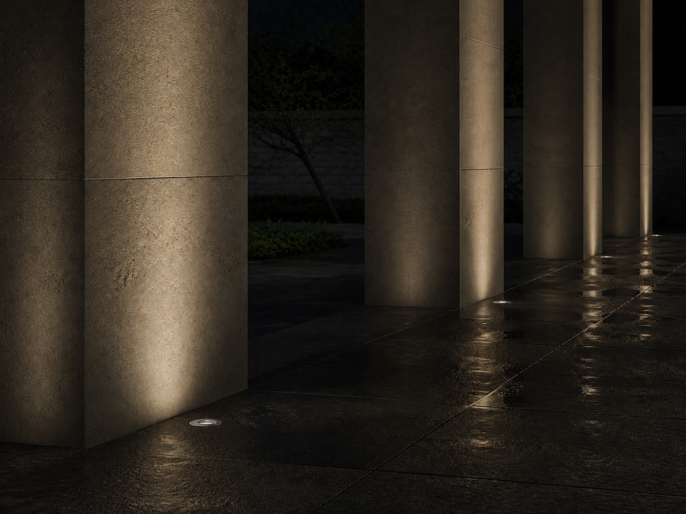 IG01 recessed uplights illuminating exterior columns